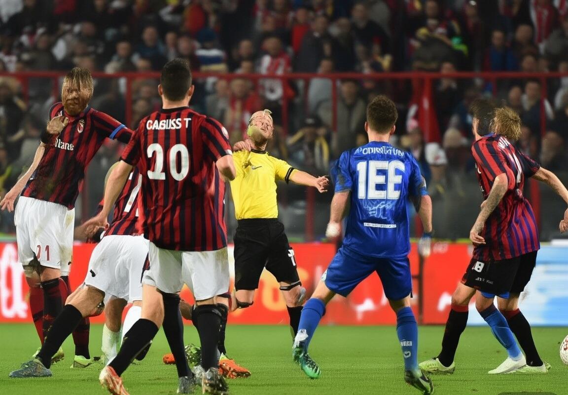 2014意甲经典对决：AC米兰VS维罗纳激情战术解析与球星对决回顾(图3)